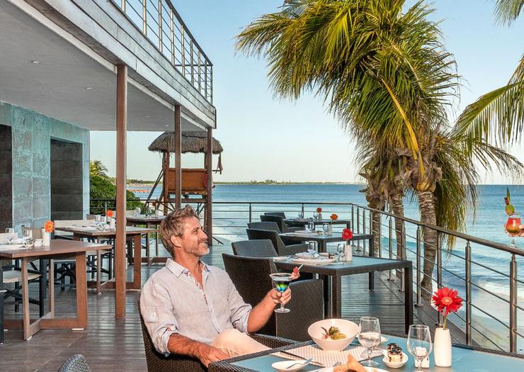 CEVICHE BAR Blue Diamond Wellness Resort Riviera Maya CEVICHE BAR Blue Diamond Wellness Resort Riviera Maya